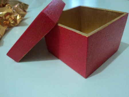 CAIXINHAS DE MDF 7X7X6 COM TÉCNICA CRAQUELE